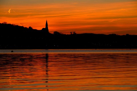 Coucher de soleil sur le lac d’Annecy, décembre 2016